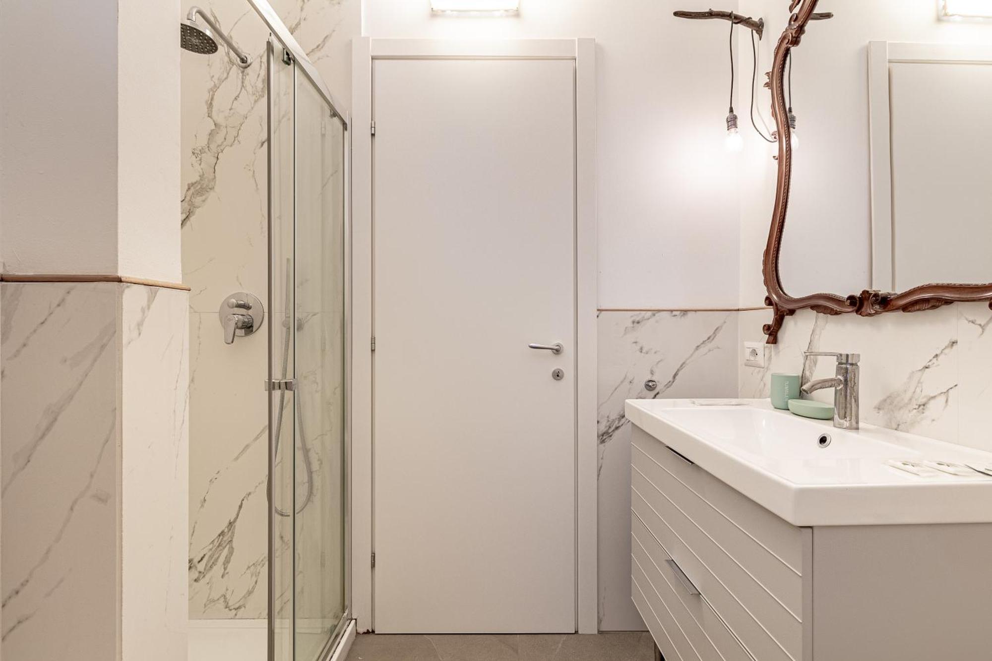 Casa Menabrea - 1 Min Dalla Metro * Milano